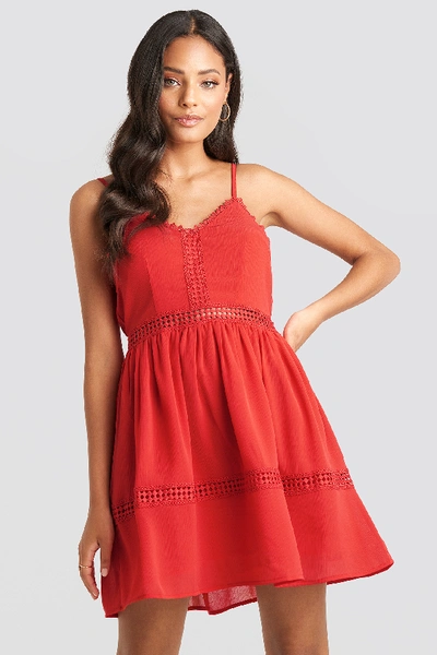 Na-kd Lace Insert Flowy Mini Dress - Red