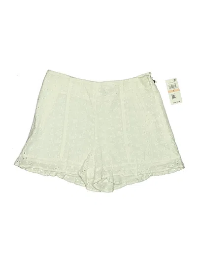 1.state Shorts In Green