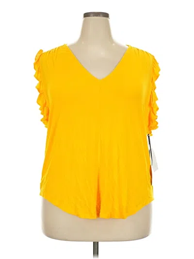 1.state Sleeveless T-shirt In Yellow