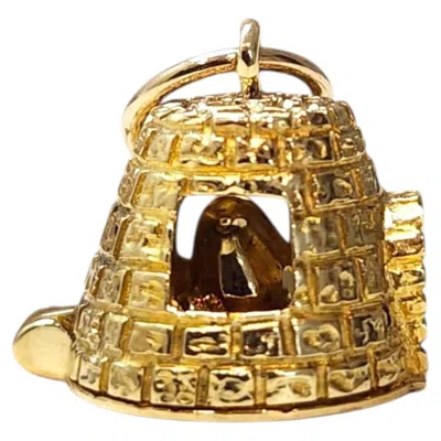 Pre-owned 1stdibs 14k Yellow Gold Penguins & Igloo Charm #25630