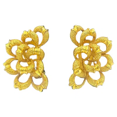 Pre-owned 1stdibs 18k Gold Knotted Clip On Earrings With Pin, Circa 1960 In Multi