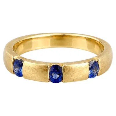 Pre-owned 1stdibs 18k Gold Three-stone Sapphire Ring, Round-cut, 20th Century In Blue