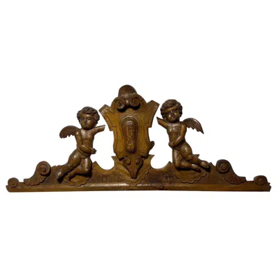 Pre-owned 1stdibs 19th Century Carved Walnut Crown Piece Or Crest With Monogram And Putti In Brown