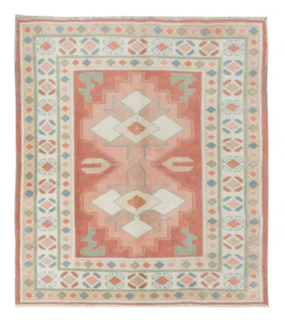 Pre-owned 1stdibs 4.6x5.2 Ft Vintage Turkish Accent Rug, Pastel Geometric Pattern, 100% Wool In Sand
