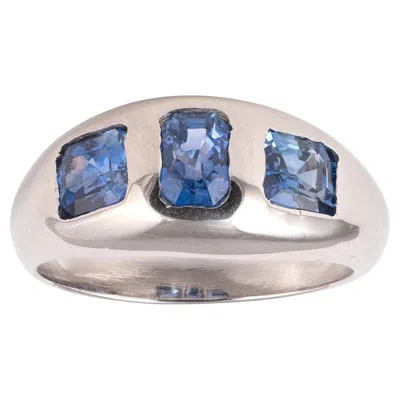 Pre-owned 1stdibs Ceylon Sapphire 1.75ct Three Stone Gypsy Ring In 18k White Gold, Italy