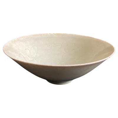Pre-owned 1stdibs Chinese Song Period Celadon Glazed Bowl In Sand
