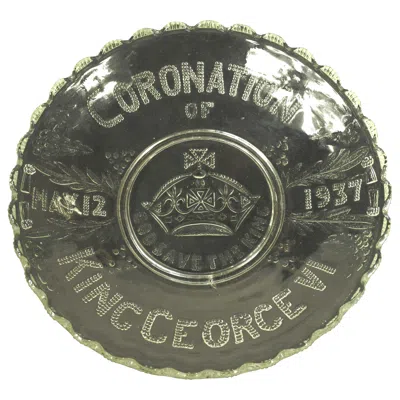 Pre-owned 1stdibs Commemorative Glass Plate For 'coronation Of King George Vi May 12, 1937 In Gray