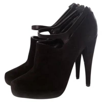Pre-owned 1stdibs Donna Karan, Black Suede Boots In Size 39.5.