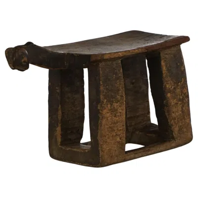 Pre-owned 1stdibs Early 20th Century, Carved Wooden Lobi Stool, Burkina Faso, African In Brown
