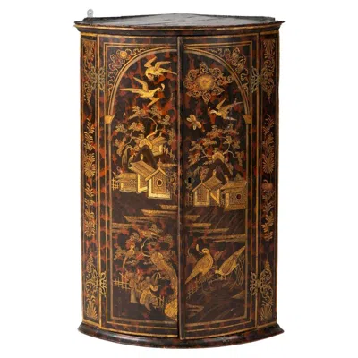 Pre-owned 1stdibs George Ii Japanned And Gilt Hanging Corner Cabinet, Circa 1730 In Brown