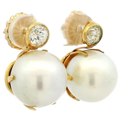 Pre-owned 1stdibs Italian South Sea Pearl Diamond Drop Earrings In 18 Karat Yellow Gold, 1.00 Cara
