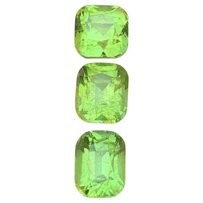 Pre-owned 1stdibs Lime Green Natural Peridot Cushion Cut 13.81 Ct Loose Gemstone Parcel, Pakistan