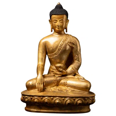 Pre-owned 1stdibs Middle 20th Century Old Bronze Nepali Buddha Statue From Nepal In Gold