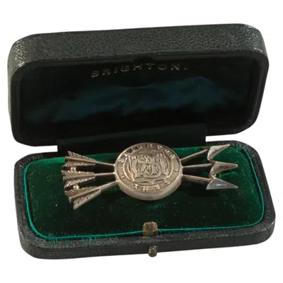 Pre-owned 1stdibs Victorian Archery Prize Brooch In Black