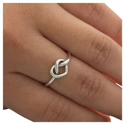 Pre-owned 1stdibs Vintage James Avery Sterling Silver "delicate Knot Heart" Ring 1.3 Grams In Multi
