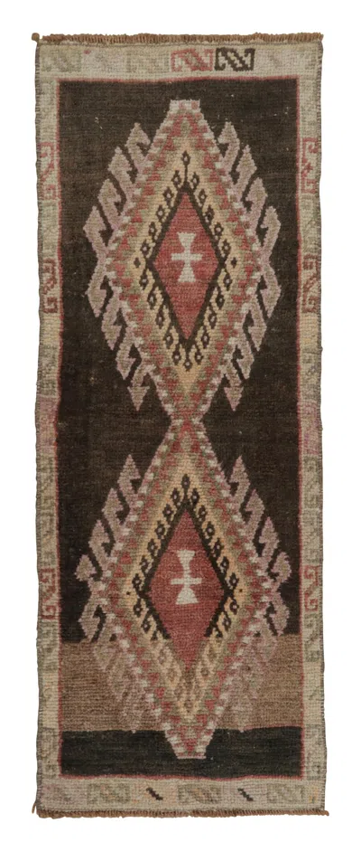 Pre-owned 1stdibs Vintage Turkish Gift-sized Rug With Geometric Twin Medallions - Rug & Kilim In Brown