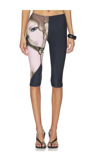 1xblue Capri In Black