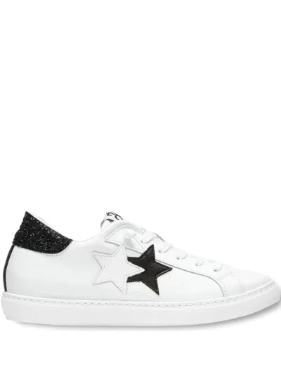 2 Star Star-detail Sneakers In White