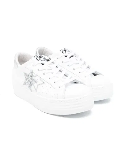 2 Star Kids' Star-patch Sneakers In White