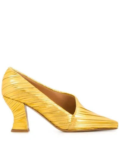 Bottega Veneta Metallic Pleated Pumps - 金色 In Yellow