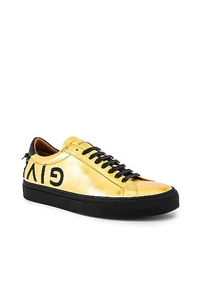 Givenchy Men's Metallic Leather Low-top Sneakers In Gold