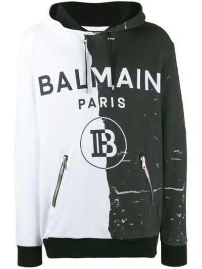 Balmain Panelled Logo Print Hoodie In White,black