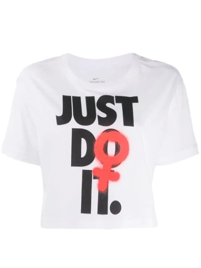 Nike Sportswear Just Do It Cropped T-shirt In White