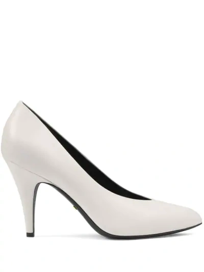 Gucci Pointed Toe Leather Pumps In White