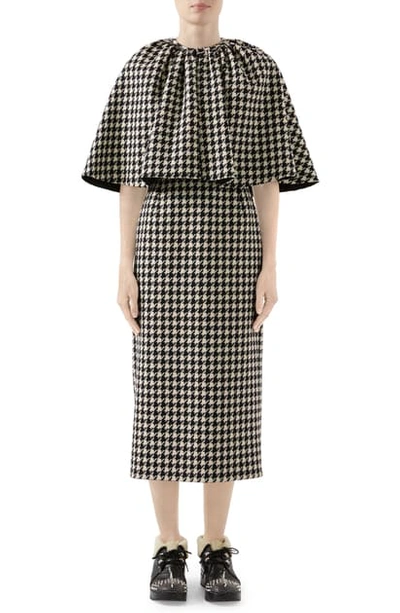 Gucci Houndstooth Midi Dress With Removable Cape In Black