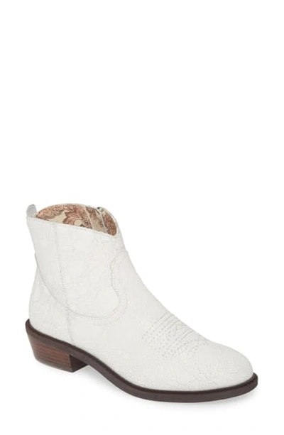 Band Of Gypsies Montrose Bootie In White Crackle Leather