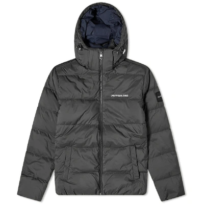 Calvin Klein Institutional Logo Puffer Jacket In Black