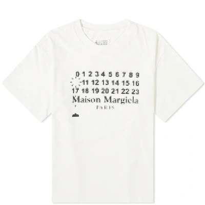 Maison Margiela 10 Pixel Logo Tee In White | ModeSens