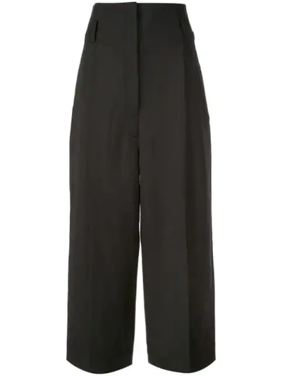 Lemaire Contrast-stitching Cropped Twill Trousers In Black