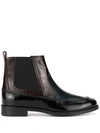 TOD'S TOD'S BROGUE DETAIL ANKLE BOOTS - 黑色
