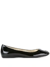 ROGER VIVIER GOMMETTE PATENT BALLET FLAT