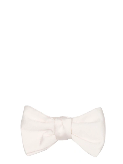 Givenchy Pagvan Silk-satin Bow Tie In White