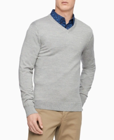 Calvin Klein Men's Merino Wool V-neck Sweater In Light Gray