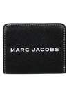 MARC JACOBS TEXTURED TAG MINI COMPACT WALLET,11046926