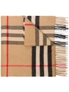 Burberry Vintage Check Cashmere Scarf In Neutral