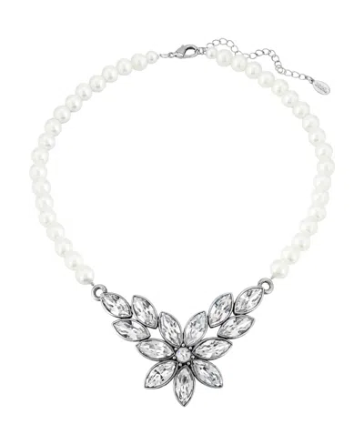 2028 Silver-tone Diamond Shaped Crystal Flower 15" Adjustable Imitation Pearl Necklace In White