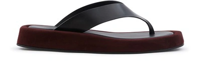The Row Ginza Sandals In Black - Burgundy