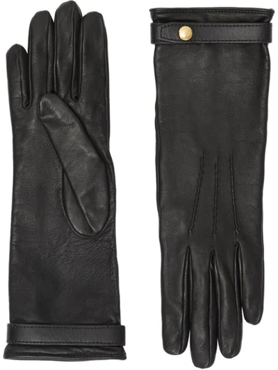 Burberry Silk-lined Lambskin Gloves In Black