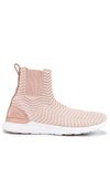APL ATHLETIC PROPULSION LABS APL: ATHLETIC PROPULSION LABS TECHLOOM CHELSEA 运动鞋 – ROSE DUST & WHITE,AHPR-WZ83