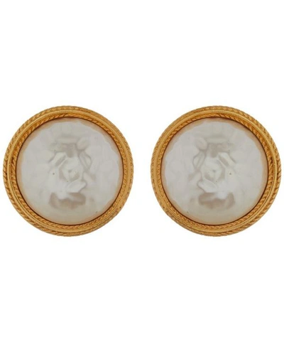 Designer Vintage 1980s Gilt Faux Pearl Clip-on Earrings In Gold