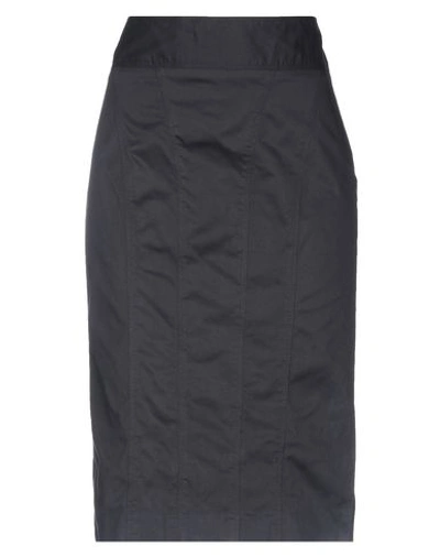 Burberry Knee Length Skirt In Black
