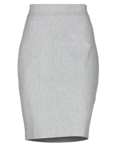Avenue Montaigne Knee Length Skirt In Light Grey