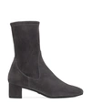 STUART WEITZMAN ERNESTINE