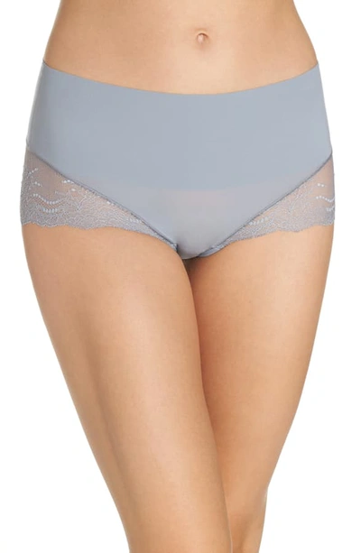 Spanx Undie-tectable Lace Hipster Panties In Fog Grey