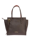 FERRAGAMO AMY SHOULDER BAG,11051712