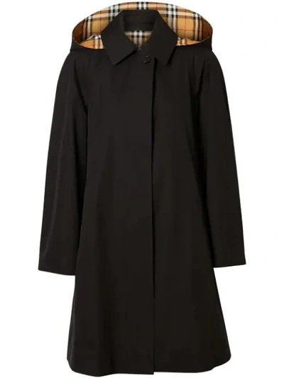 Burberry Jacke Aus Econyl® Mit Abnehmbarer Kapuze In Black